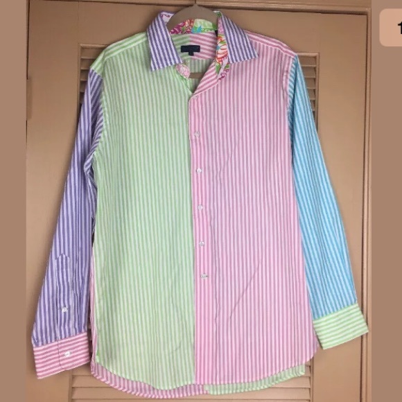 Lilly Pulitzer Other - Lilly Pulitzer via Palm Beach Button Down medium